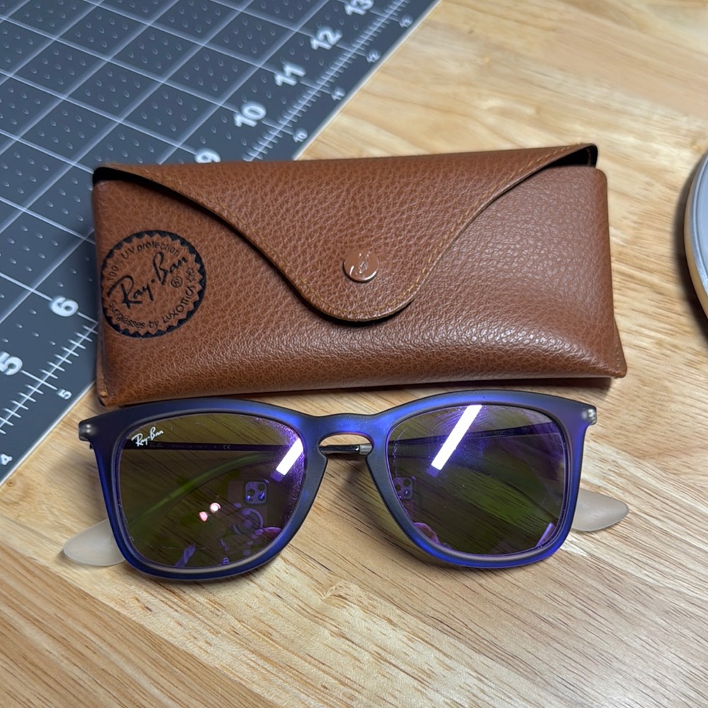Ray-Ban Blue Sunglasses with Brown Case